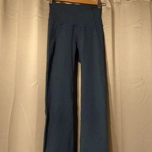 Lululemon Groove Pants Bootcut size 2 blue/grey used